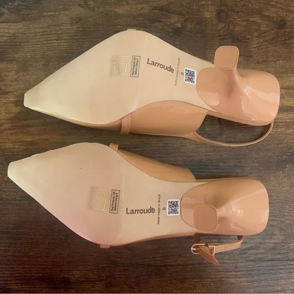 NWOT Larroude Ines Pump In Tan Patent Leather Size 8 New - Picture 6 of 14